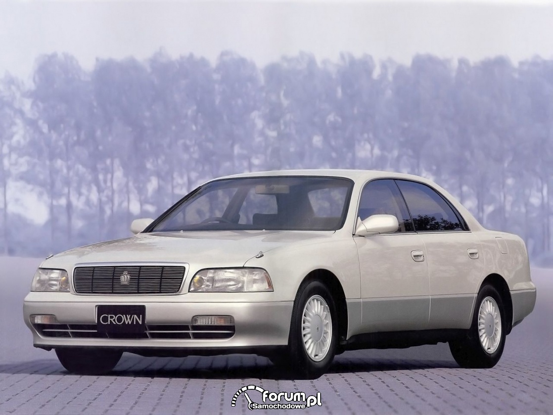 Toyota Crown Majesta 1991 z opcjonalnym układem wydechowym o zmiennej długości