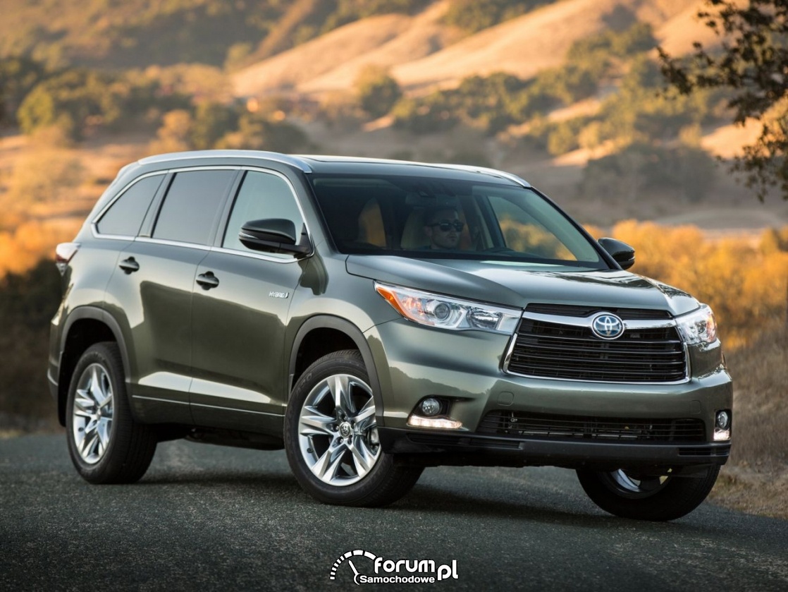 Toyota Highlander hybrid, 2013 rok