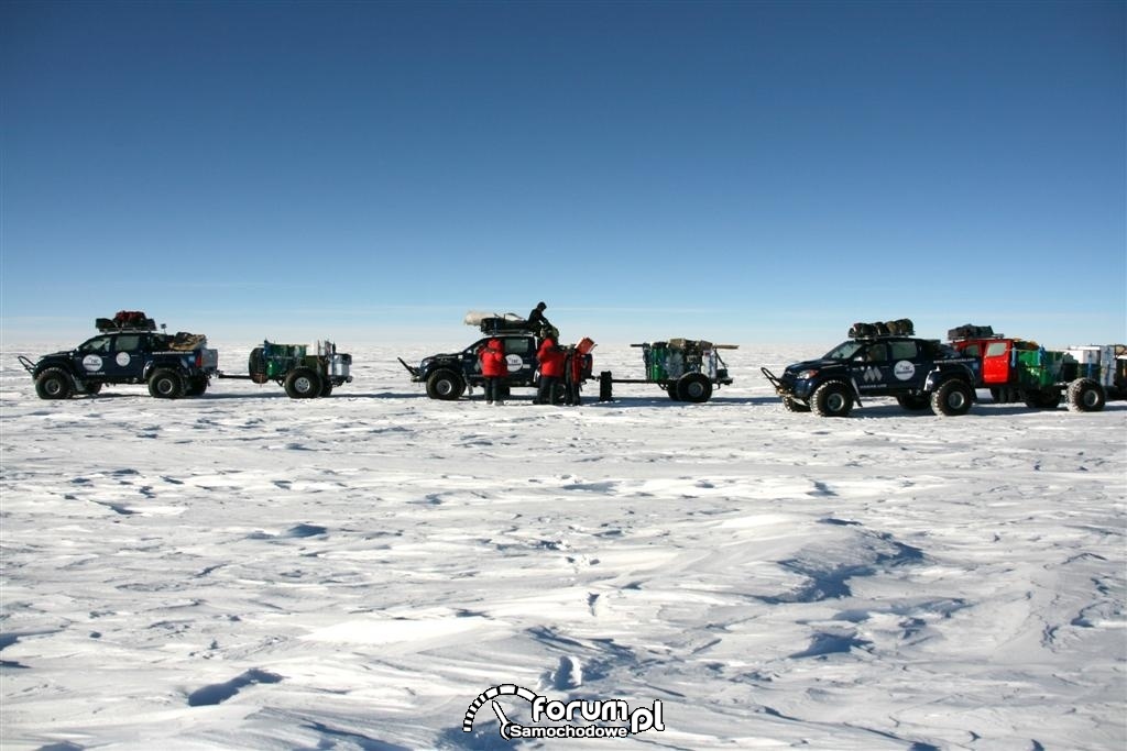 Toyota Hilux na Antarktydzie