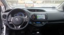 Toyota Yaris 2014, wnętrze, deska rozdzielcza