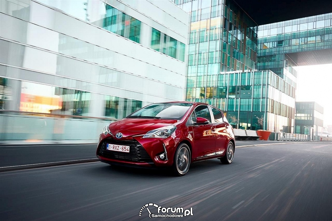 Toyota Yaris facelifting, 2017 rok