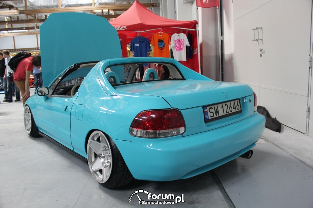 Honda CR-X del Sol, tył