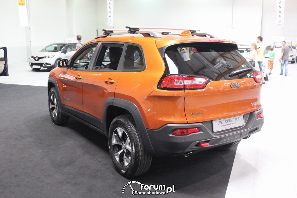 Jeep Cherokee, tył