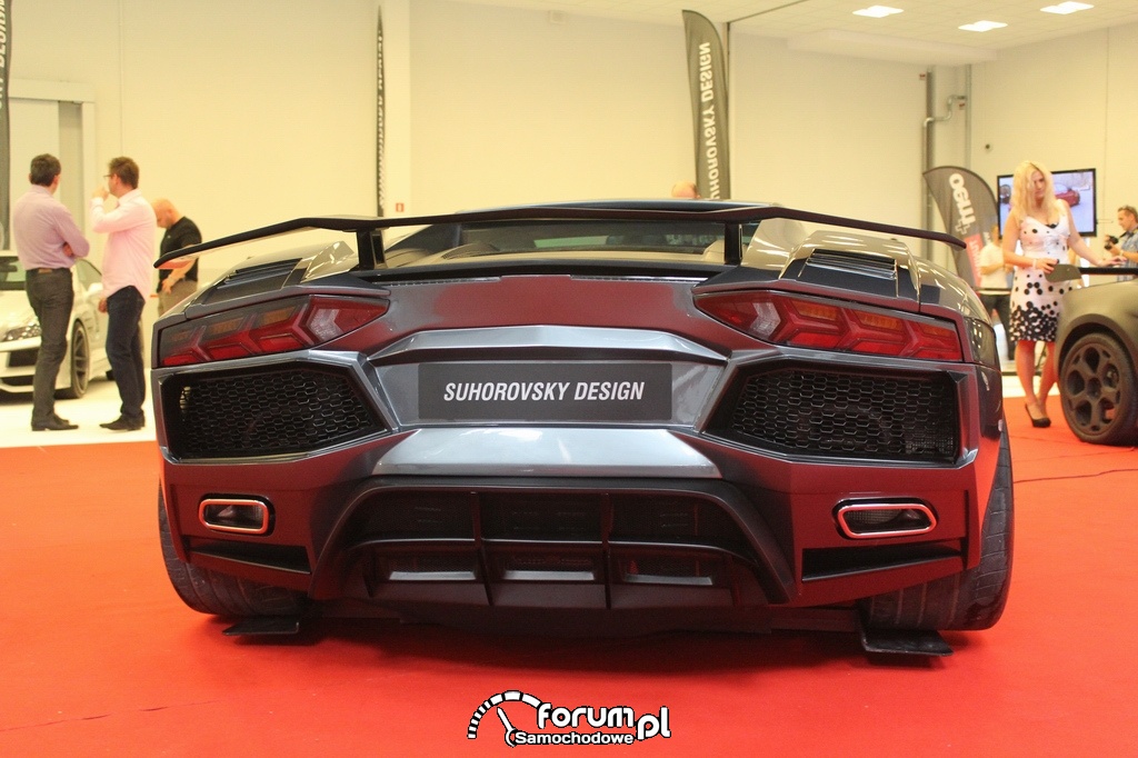 Lamborghini Aventador, tył