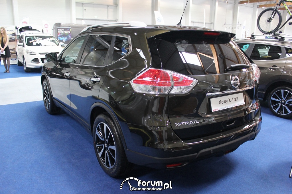 Nissan X-Trail, tył