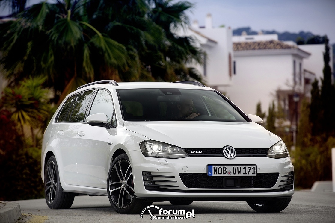 Volkswagen Golf GTD Variant, przód