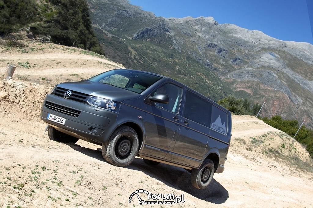 Volkswagen T5 4MOTION Rockton w terenie