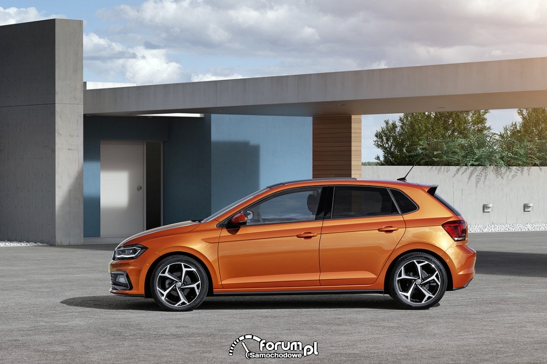 VW Polo 2018, bok