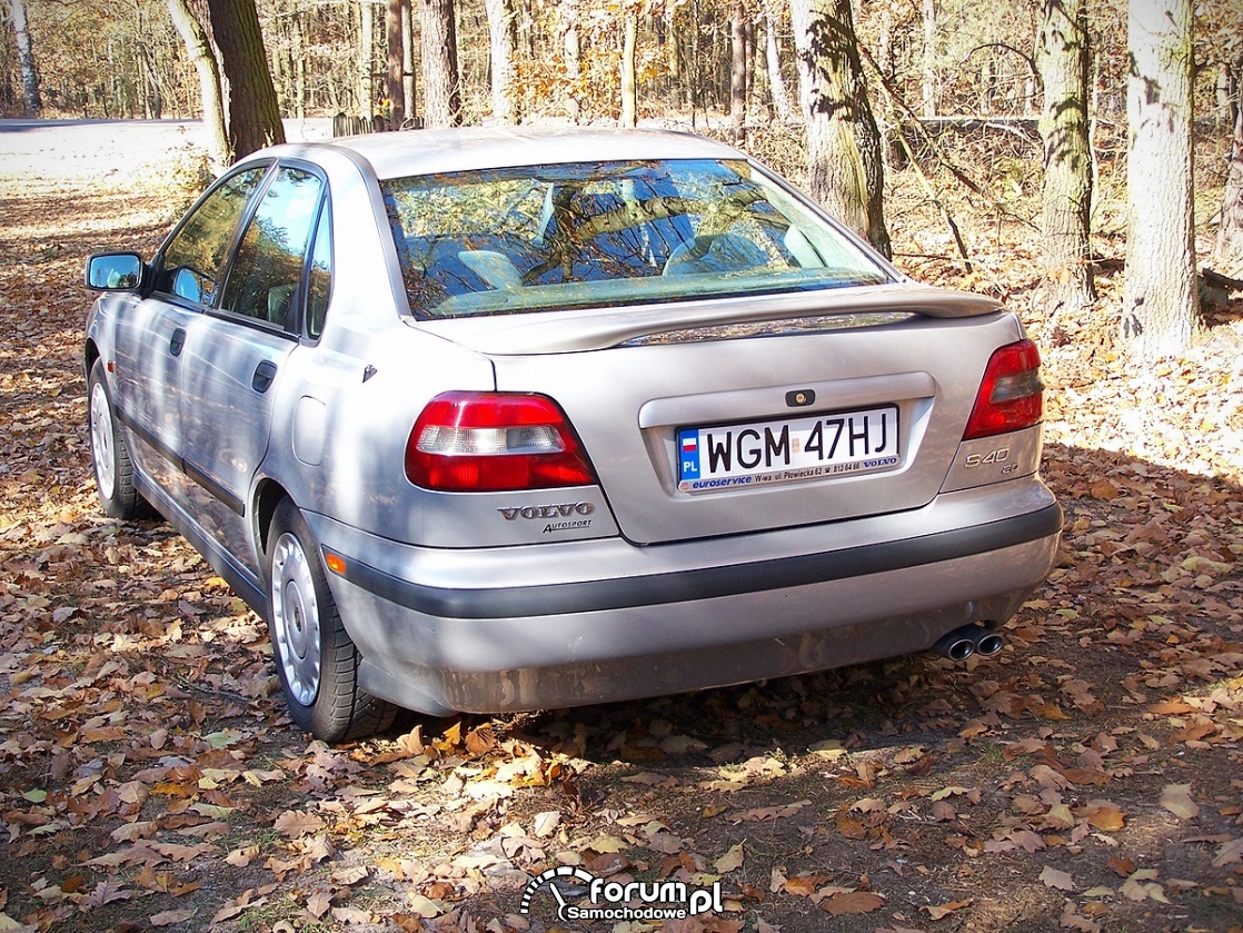 Volvo S40 2.0 140KM, tył