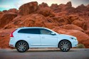 Volvo XC60 T6 Drive-E wersja Platinum, bok