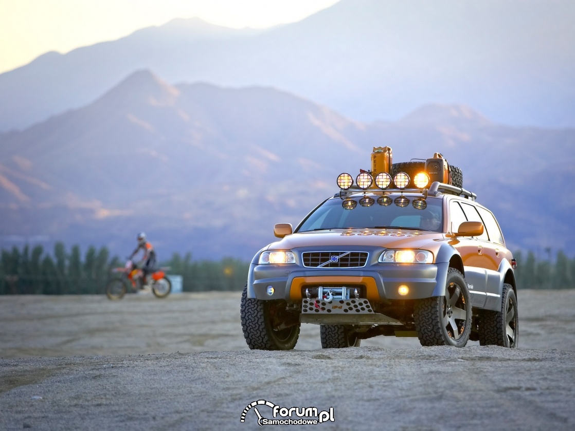 Volvo XC70