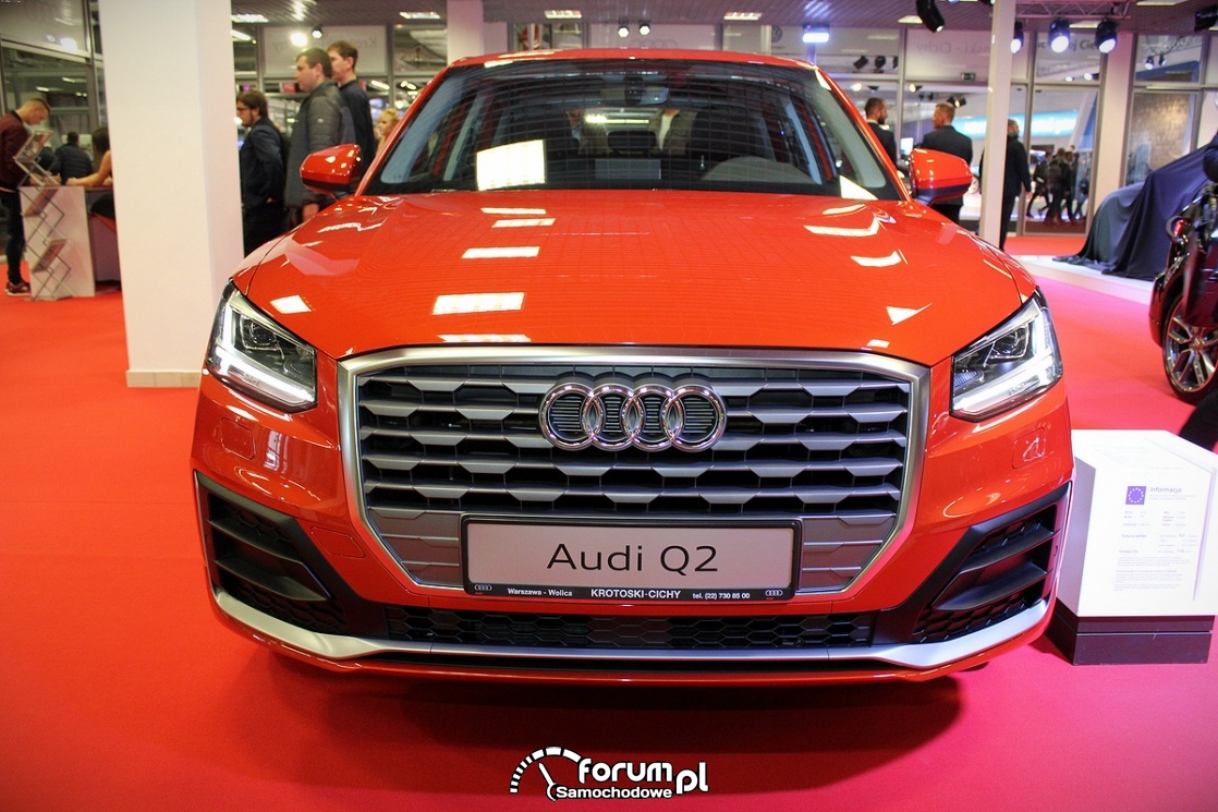 Audi Q2, przód