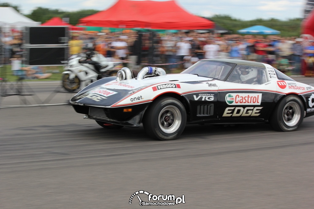 Chevlolet Corvette VTG 4x4 Turbo vs Suzuki GSX-R 1070 N20