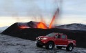Toyota Hilux pokonuje wulkan Eyjarfjallajökull